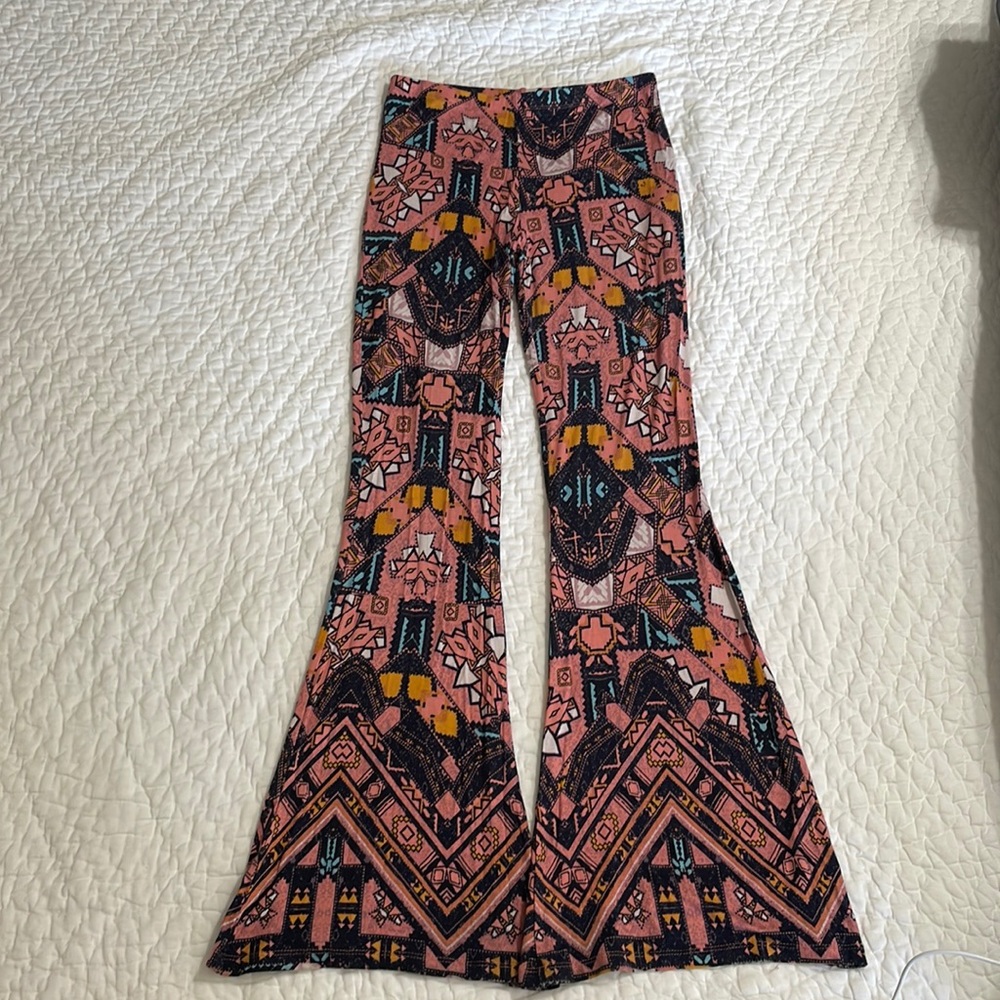 Flare, high-waist Aztec print stretch pants